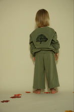 Lade das Bild in den Galerie-Viewer, Sweatshirt "Eiche"