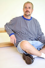 Lade das Bild in den Galerie-Viewer, Sweatshirt gestreift