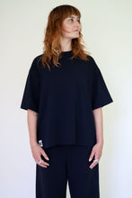 Lade das Bild in den Galerie-Viewer, Shirt Schwarz