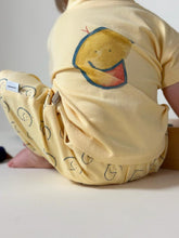 Lade das Bild in den Galerie-Viewer, Shirt "Grinse Grinke"