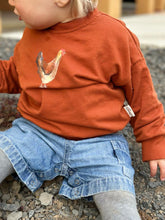 Lade das Bild in den Galerie-Viewer, Sweatshirt "Huhn"