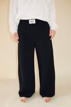 Lade das Bild in den Galerie-Viewer, Hose