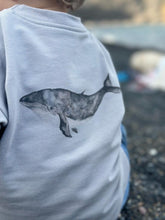 Lade das Bild in den Galerie-Viewer, Longsleeve "Wal"