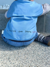 Lade das Bild in den Galerie-Viewer, Sweatshirt "different parts become one"