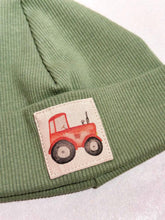 Lade das Bild in den Galerie-Viewer, Mütze "Traktor"