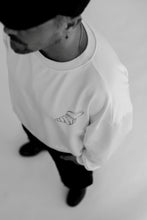 Lade das Bild in den Galerie-Viewer, Sweatshirt „Raupe“
