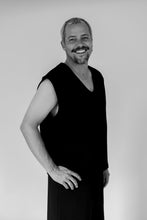 Lade das Bild in den Galerie-Viewer, Pullunder
