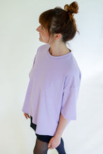 Lade das Bild in den Galerie-Viewer, Shirt Flieder
