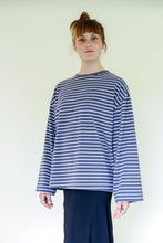 Lade das Bild in den Galerie-Viewer, Longsleeve gestreift
