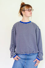 Lade das Bild in den Galerie-Viewer, Sweatshirt gestreift

