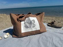 Lade das Bild in den Galerie-Viewer, Tasche karamell
